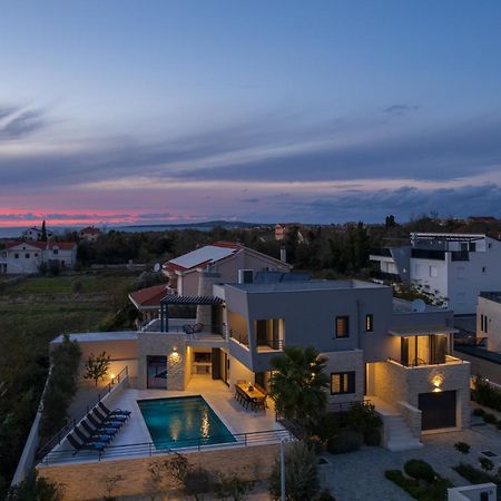 Villa Roca With Heated Pool And Sauna 프리블라카 외부 사진