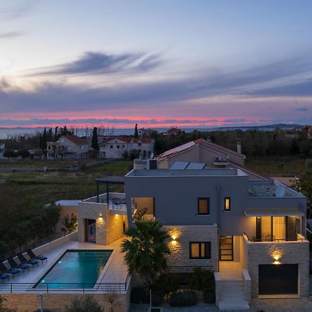 Villa Roca With Heated Pool And Sauna 프리블라카 외부 사진