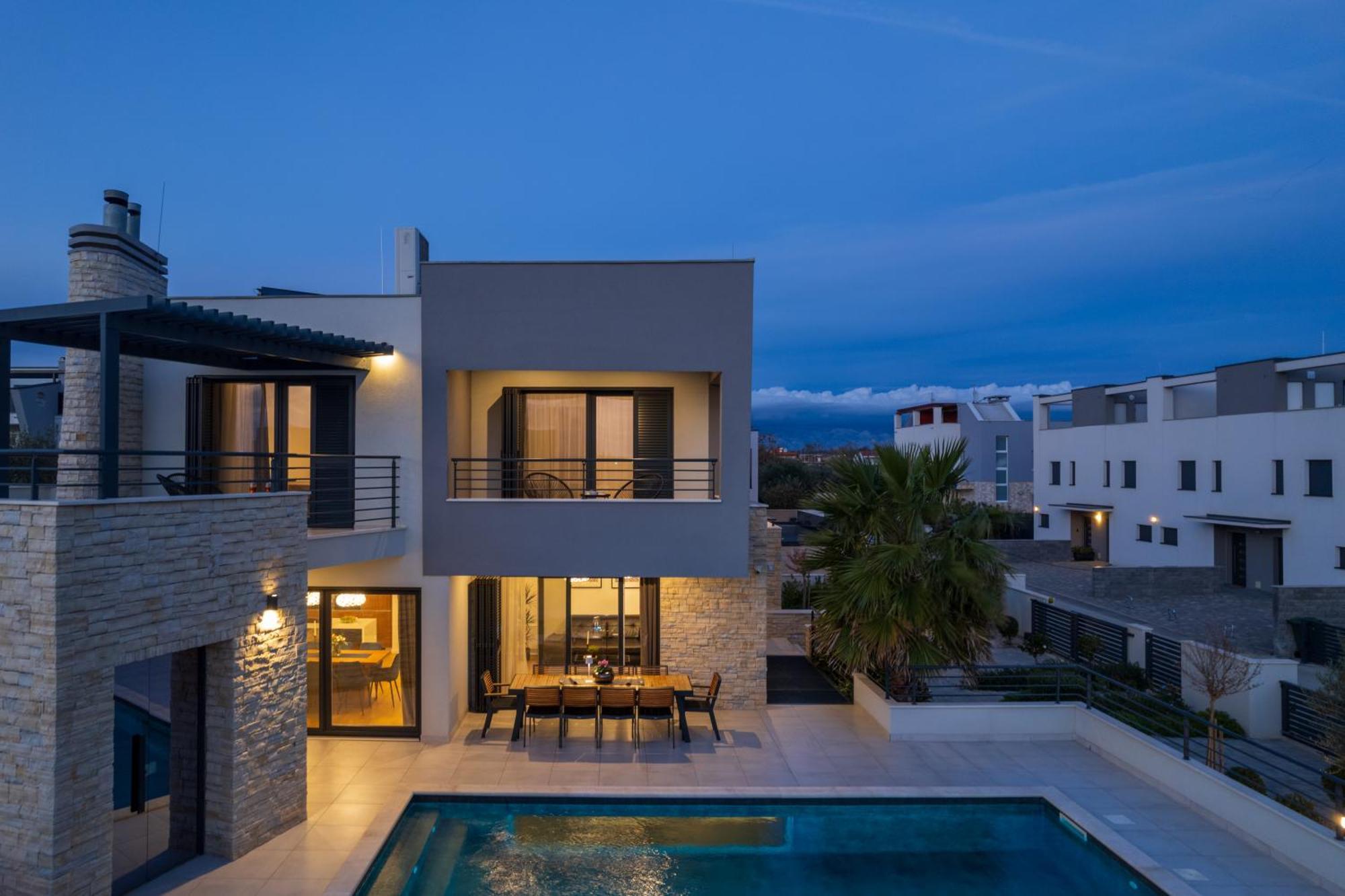 Villa Roca With Heated Pool And Sauna 프리블라카 외부 사진