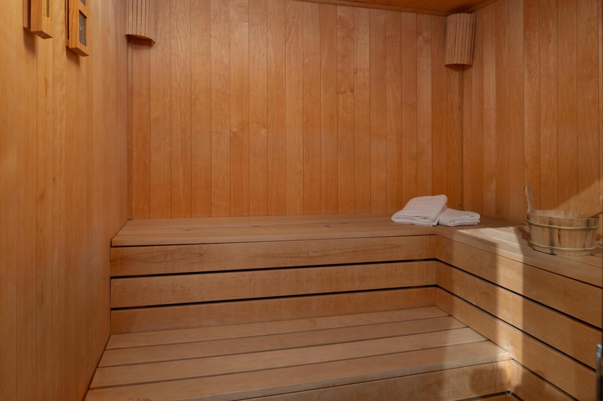 Villa Roca With Heated Pool And Sauna 프리블라카 외부 사진